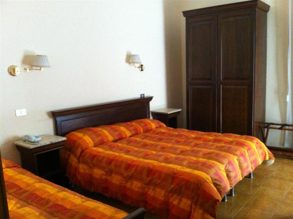 Cappello Hotell Lecce Eksteriør bilde